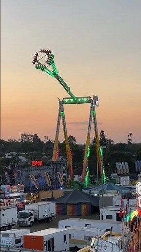 The beast ride @ 2023 Rockhampton show #funfair #carnival #kermis #kirmes #rides