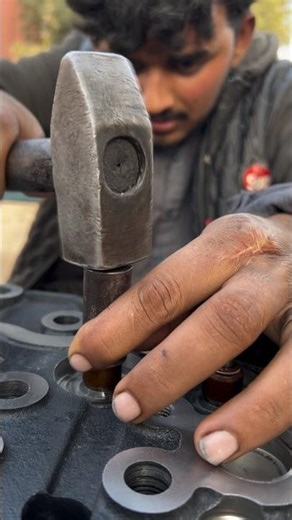 How to Properly Engine Head Valves Spring Lock Installation #shorts #trending