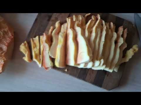 How to prepare and fry Chicken of the Woods Mushrooms! Laetiporus Sulphureus!