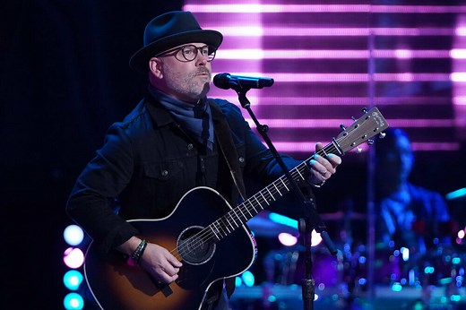 A Brief History of Blake Shelton's Former Bandmate Pete Mroz