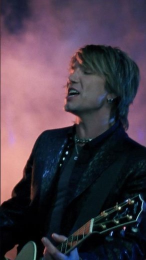 To celebrate 20 years of 'Let Love In', we've made the "Better Days" music video available in 4k 🖤