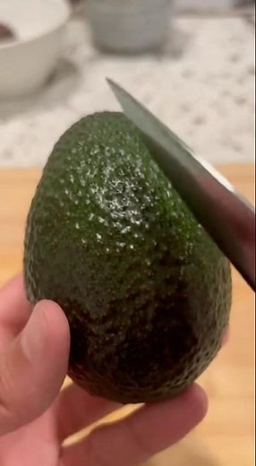 How to Cut an Avocado Perfectly | Easy & Safe Avocado Cutting Tutorial