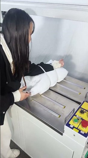 Automatic strapping machine, upgraded panel for impact resistance and durability, secure and strong.