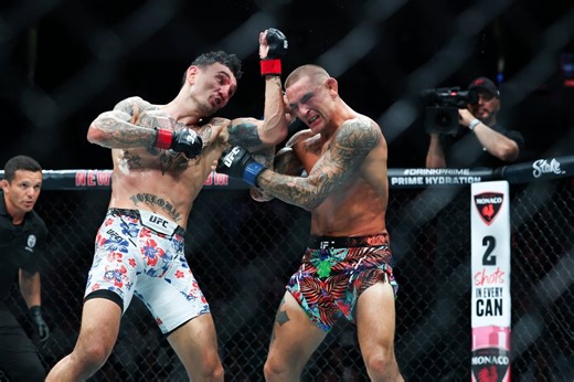 Max Holloway spoils Dustin Poirier’s retirement sendoff with decision win - AOL