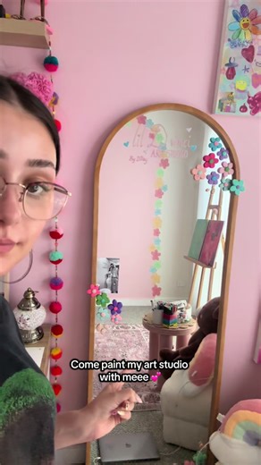 Creating a DIY Flower Mirror for My Art Studio