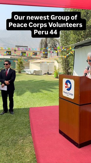 Our Volunteers from Peru 44 taking their oath! Welcome to the Peace Corps!! | Peace Corps Peru