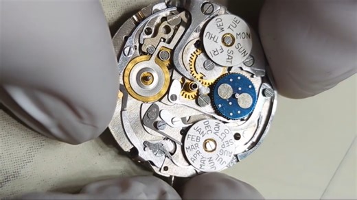 瑞士宇宙表（Universal Genève）