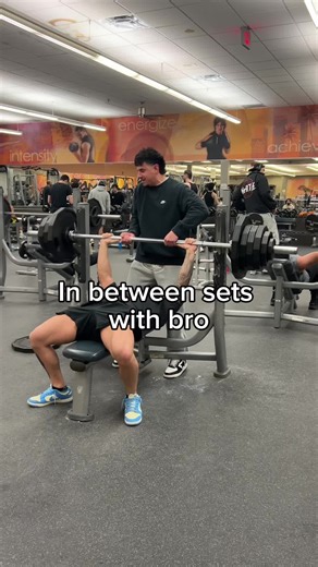 Arm pump before a chest pump 😉 #fitness #funny #gym #relatable