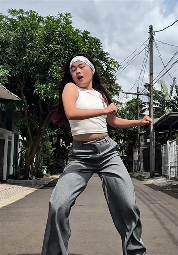 this iconic @Apink dance break part is back!!! 🥹💗 #APINK #LoveMeMore_Challenge #dance #LoveMeMore @Apink