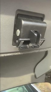 R230 How To Activate Trunk Latch