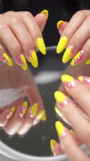 Beautiful Hands with yellow nails and pink glitter tapping on a mirror ASMR #nails