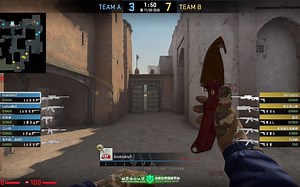 大老远的就看见你的红头巾了