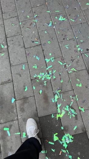 You don't need to be Sherlock Holmes to know that someone has retired from work.