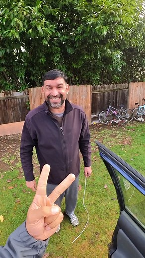 Keysy peasy! . . . . . . . . . . . . . . . . . . . . . . . . . . . . . . . . . . . . . . . . . . . . . . . . . . #localbusiness #locksmith | Locksmith Contact