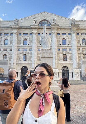 Descubre la Piazza degli Affari en Milán