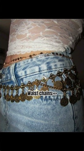 The waist chain really said:your outfit needs me.#WaistChain #FashionTrends #Jewellery #FashionInspo