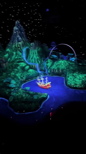 Vidéos de Katherine Webber Tsang (@kwebberwrites) avec The Lost World of Atlantis - Michael Richard Plowman