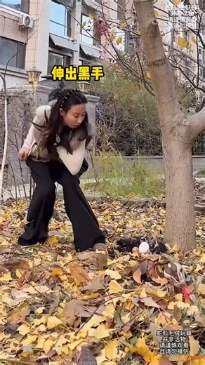 scared the girl with the python 🤯~mini wood toy | woodworking art#shortsfeed #shortvideo #short#usa