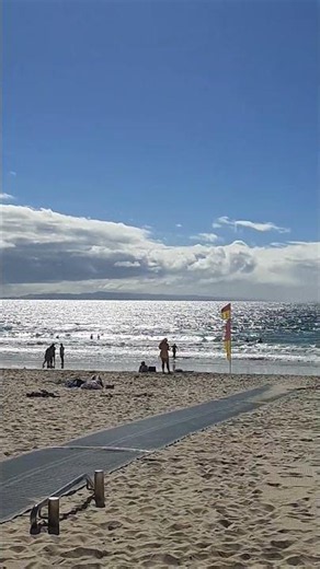 At The Beach in Noosa #beach #beachvibes beach #noosa #sunshinecoast