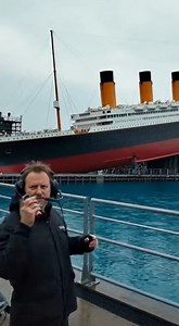 The Underwater Sinking Full Ship Descent BTS #Titanic #BTS #BehindTheScenes #MovieSet #Filmmaking #LeonardoDiCaprio #TitanicMovie #HollywoodBTS #VFX #FilmCrew #ReelMagic #KateWinslet #CinemaLovers #OnSet | Filmmaking BTS