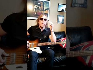 YYZ Rush bass breaks demonstrated