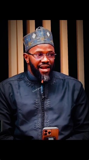 Oustaz Mbacke Sylla teaching on respect and education