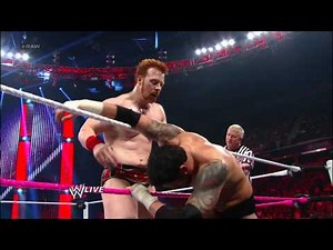 Sheamus vs. Wade Barrett: Raw, Oct. 8, 2012