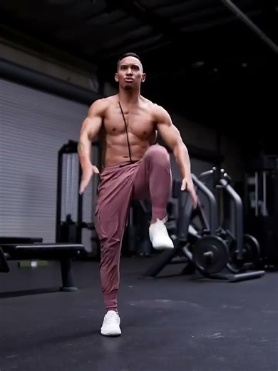 Agachamento dinâmico #academia