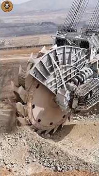 Bagger 288 – The World's Largest Excavation Machine #didyouknow#youtubeshorts #machine#history#gk
