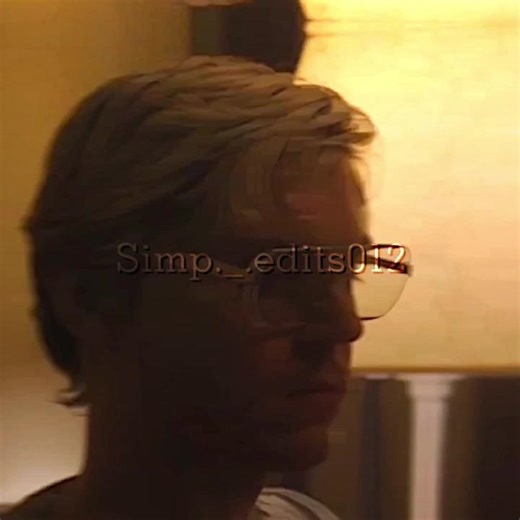 Even Peters: Unmasking the Hotness Factor