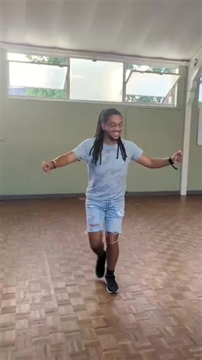 Greek Dance Class Highlight: Nisiotika Inspiration