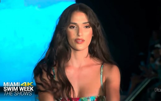 【Summer‘s coming】和微风一起出逃｜2021 MIAMI 4K SWIM WEEK