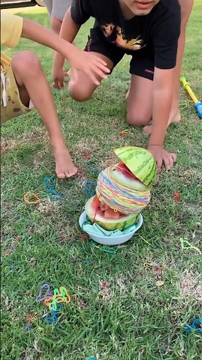 🍉We used 500+ rubber bands to EXPLODE A WATERMELON🍉Science Experiment for Kids #scienceforkids