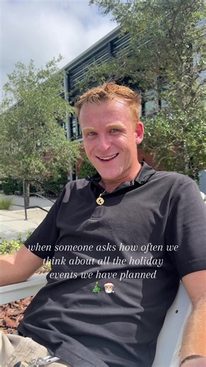 Join Our Holiday Tree Lighting Event in Tampa