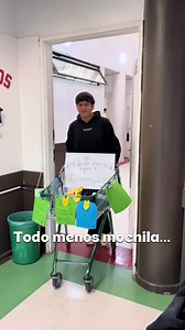 Primer viernes temático: Todo menos mochila✨🤍 #gen26 #parati #ccst #fyp