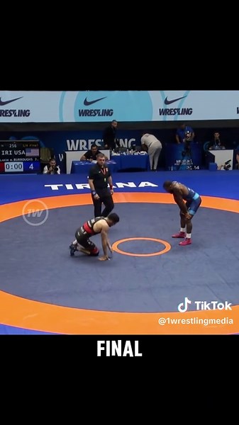 American Wrestling Fans Suffer a Tough Day 😢