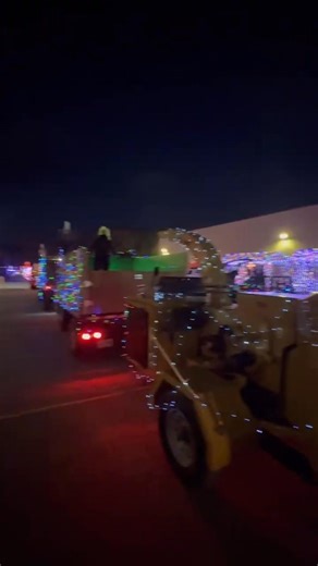 This evening kicked off our first parade of 2025 starting in the town of Millerton, New York! The festival of lights in Millerton, New York was a huge success and Cindy Lou was safely able to save Christmas and stop the Grinch from chipping the Christmas tree! Happy holidays to you and your family from everyone at Jillian’s Group LLC ! JilliansGroupLLC.com #dutchesscountytreeservice #paradeoflights #millertonny #jilliansgroupllc | Jillian’s Group LLC