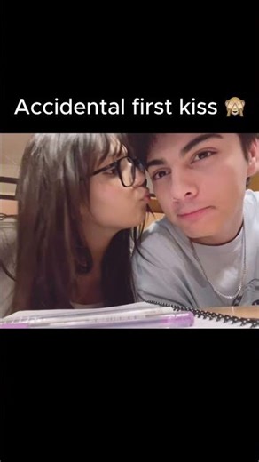 Their accidental first kiss became a moment they wouldn’t forget 💕✨ #date #firstlove #kiss