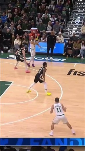 Tatum crazy 3 pointer.#nba #nbahighlights #basketball Celtics jasontatum