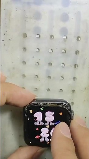 How repair Apple watch S9 cracked screen? #applewatchrepair #satisfying #techlife #smartwatchrepair