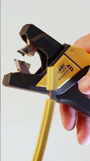 Processing AS-Interface #cables: No problem with the #JOKARI #wirestripper AS-Interface Pro!