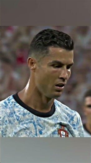 Ronaldo praised Khvicha's noble act 🤝