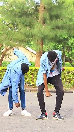 Babe with Machine Gun Prank by W@dantello_ and Crispdal