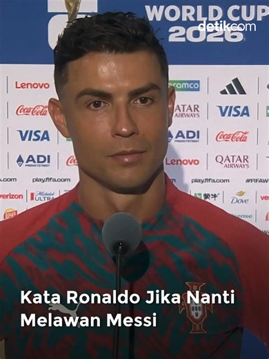 Jawaban ini disampaikan Ronaldo usai kemenangan perdana Portugal melawan Uzbekistan di Piala Dunia, Rabu (24/6/2026). Sebenarnya masih ada pertanyaan lanjutan dari reporter soal Messi, namun Ronaldo mengabaikannya dan bertanya apakah ada pertanyaan lain... Hmm... Ayo isi di kolom komentar siapa yang pengen banget nonton Ronaldo Vs Messi di Piala Dunia. Baca berita selengkapnya hanya di detik.com ! Video: Reuters Creator: Jo #Messi #Ronaldo #SerunyaBola #detikcom