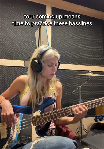 can’t wait to see u and play these songs 🤍 tix at Bludetiger.com/tour #tour #live #bass #disco #funk