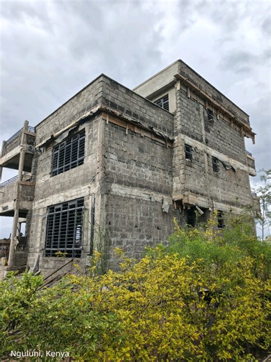 I am about to give this House a good External Plastering. Mark this Post! Fundi Fanir apana Mchezo😀😀 Hapa ni kucheza na Kabiru, Tape Measure na ku Focus😘😘. You are waiting for Results ukiwa wapi. ? We have finished Inside Plaster and the results are 🥰🥰🥰. Hakuna kubahatisha na Fundi Fanir 📞0759200527 I Do Plastering, Cladding, Moulding, Water Fountain, Cement art work and Design, Classic and Fine finishes and General Building and Repairs. Kazi safi kila wakati🙏