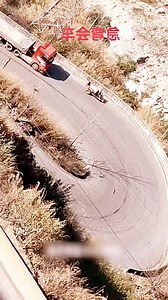 Mastering the Mountain U Turn #MountainDriving #TruckDriverSkills #SafeDriving #HeavyTransport | Deepa Devi