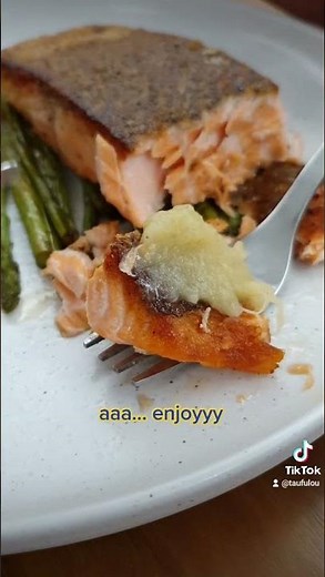 Crispy Skin Pan Seared Salmon Recipe