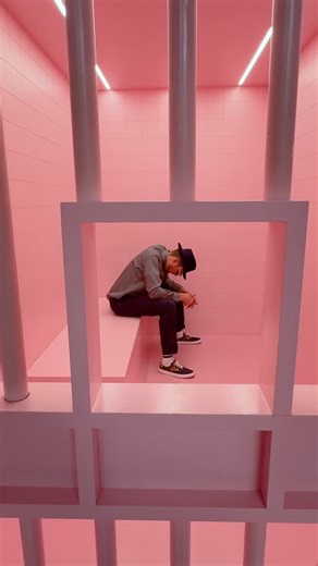 EES on Instagram: ""Aye Ayo" by EES - OUT Now!😎🔥 This is one of my most personal songs in recent years. Old-school feeling, but fresh amapiano energy, ...and a lot of truth in between. listen closely🎧✨ ✅www.eesy-ees.com/links (* für die Nutzung meiner Musik, unbedingt mich vorher bitte anschreiben per DM und eine Schriftliche Genehmigung bekommen😎)"