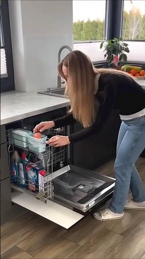 Smart Dish washer For Organized Kitchen 🍽️ Easy Clean and Space Saving Solution #smartkitchen #short